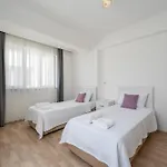 Two Bedroom Apartment In Fethiye Close To City Centre