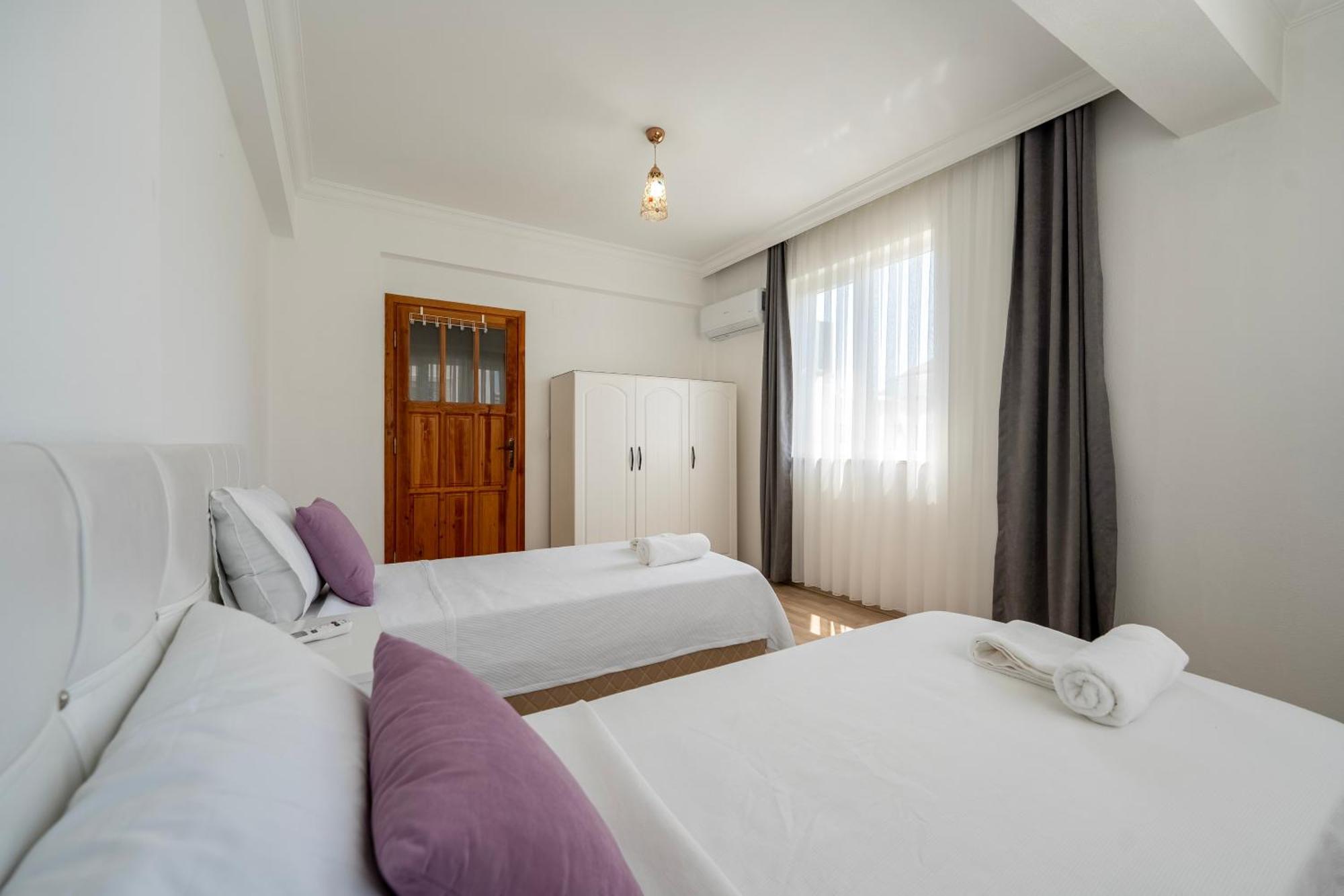 Two Bedroom In Close To Centre Apartment